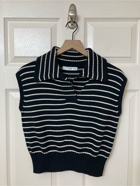 Mango Women’s Black White Striped Knit Gilet Crop Sleeveless Sweater Top Small